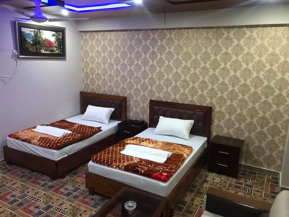 Deluxe Double or Twin Room photo 1