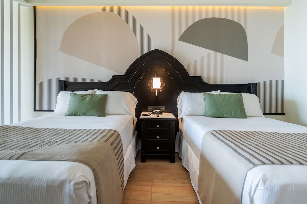 Junior Suite (b2c-ca)