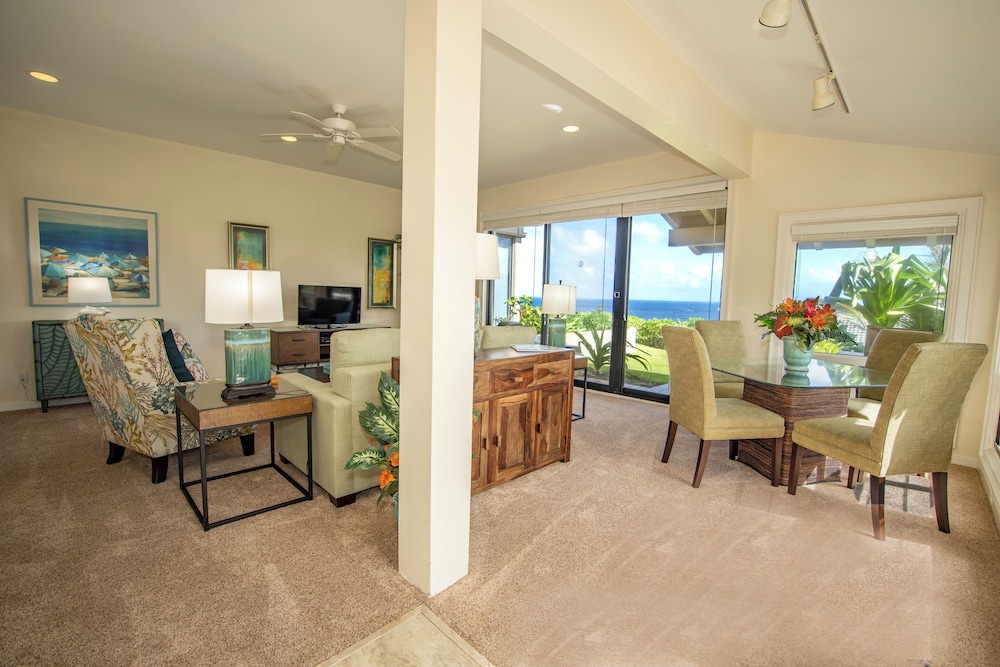 Villa, 1 Bedroom, 2 Bathrooms, Oceanfront (Bay 4G5) photo 2