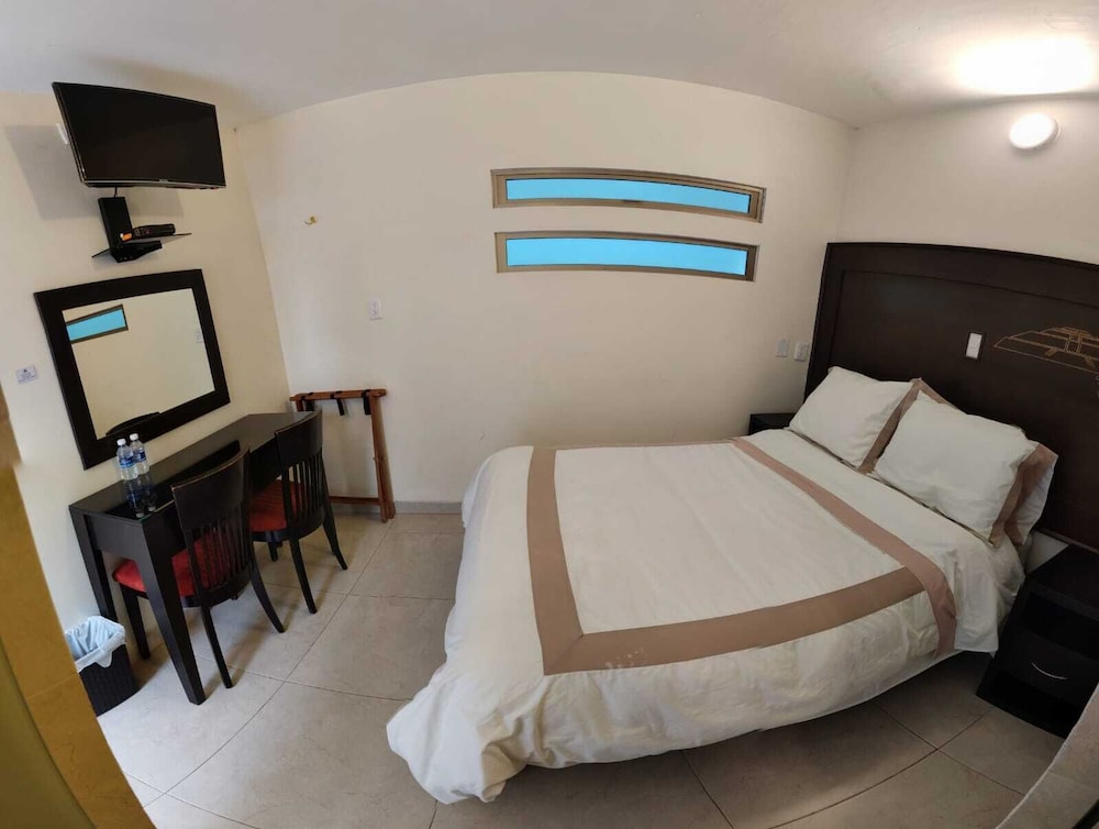 Standard Room photo 3