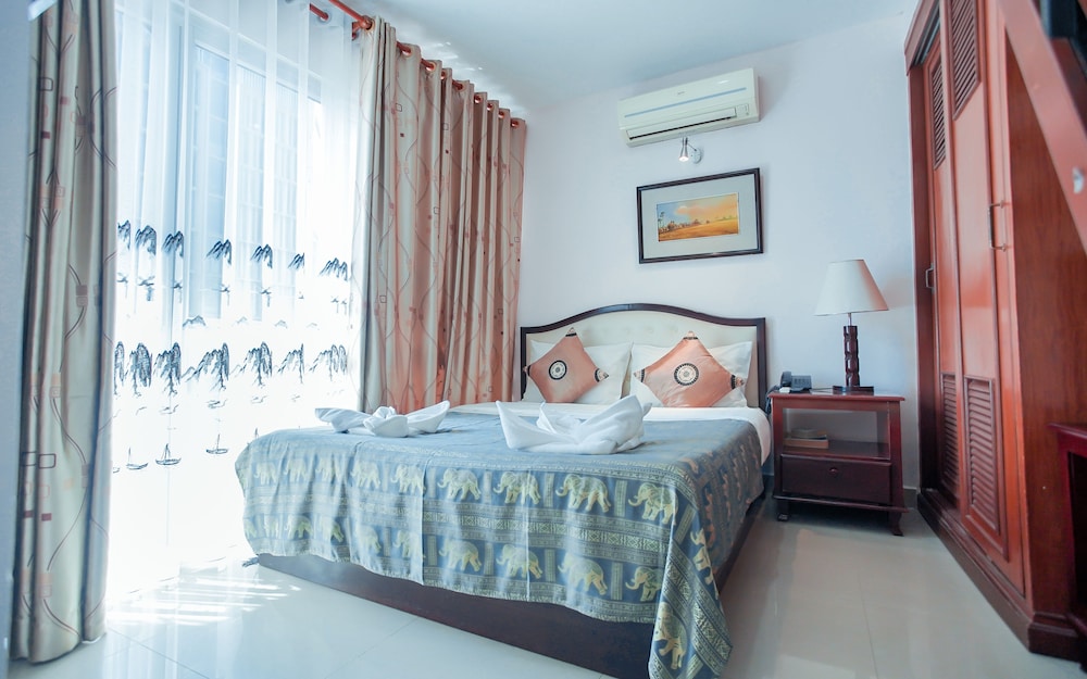 Exclusive Double Room, 1 Bedroom, Non Smoking, City View photo 2