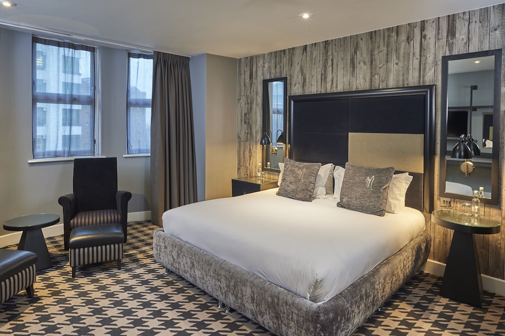 Club Double Room - Photo 1