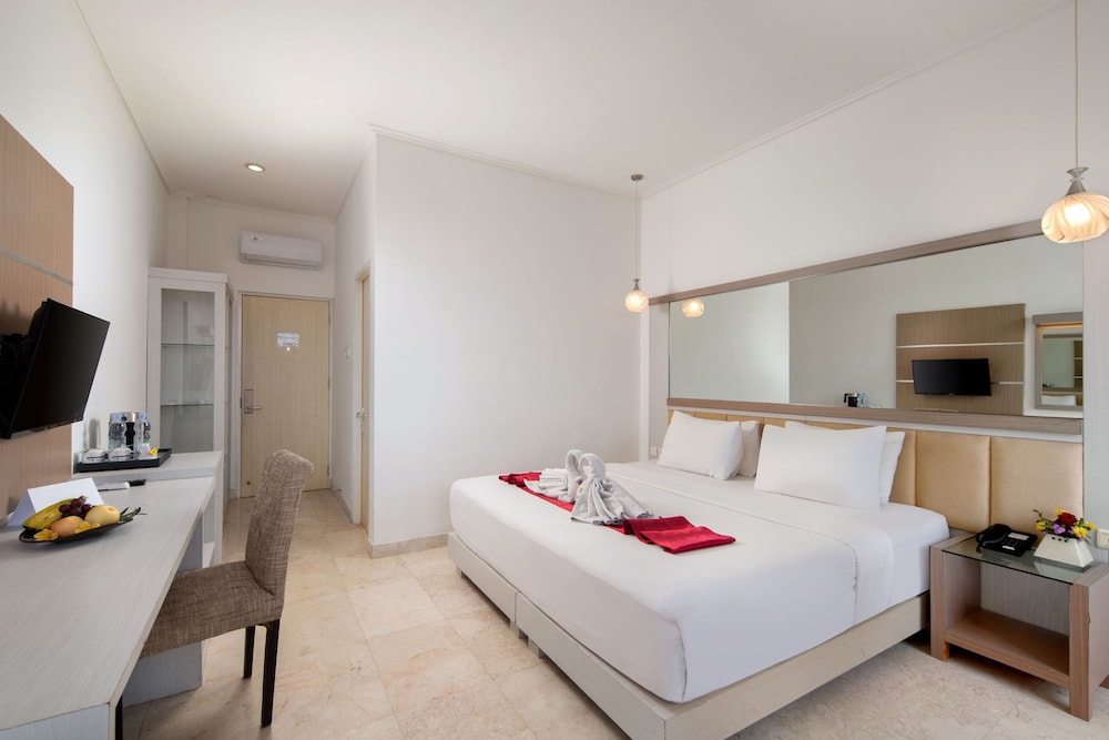 Deluxe Double or Twin Room, Balcony, Garden View photo 2