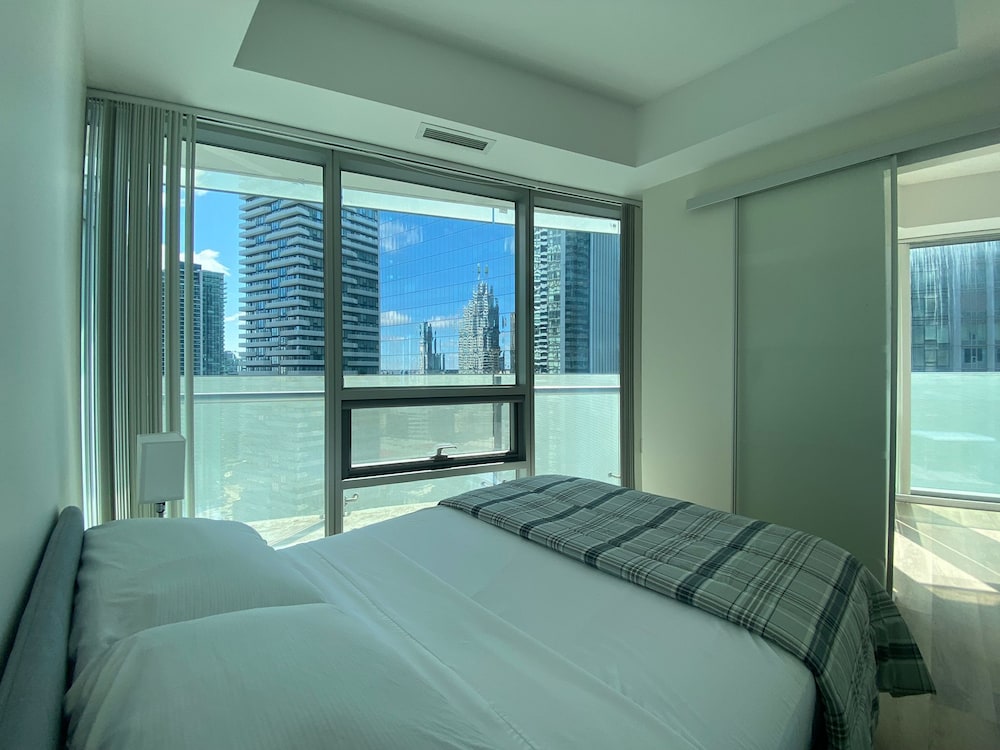 Elite Apartment, 2 Bedrooms, City View