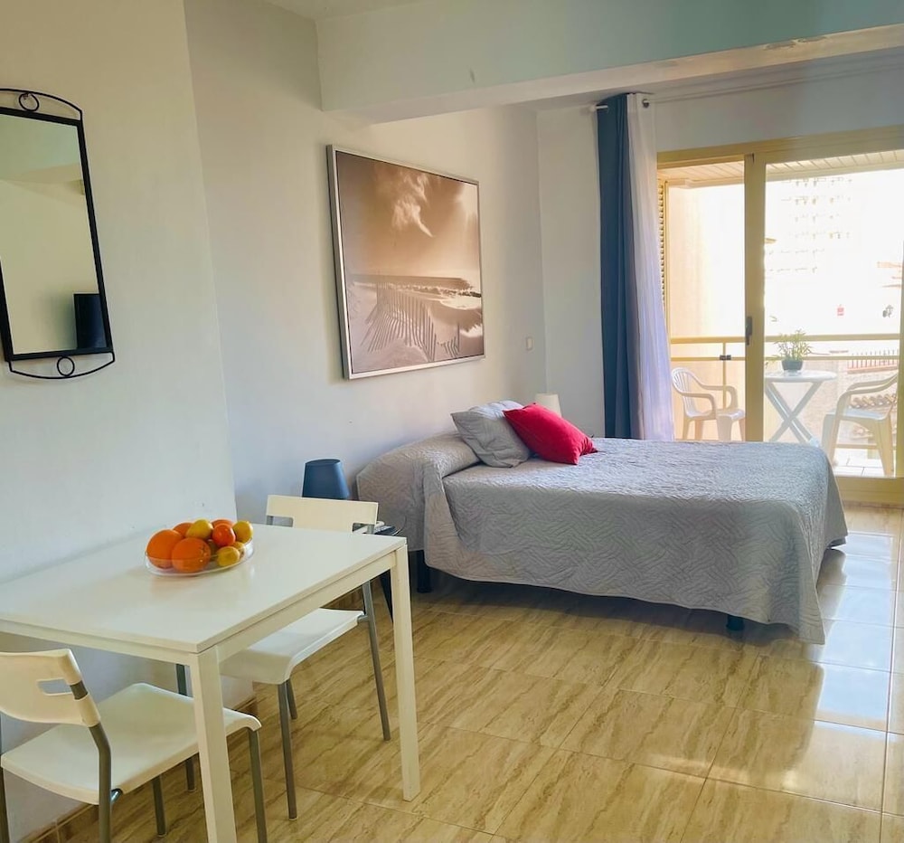 Estudio Estándar, 1 Cama Doble, No Fumadores, Baño Privado