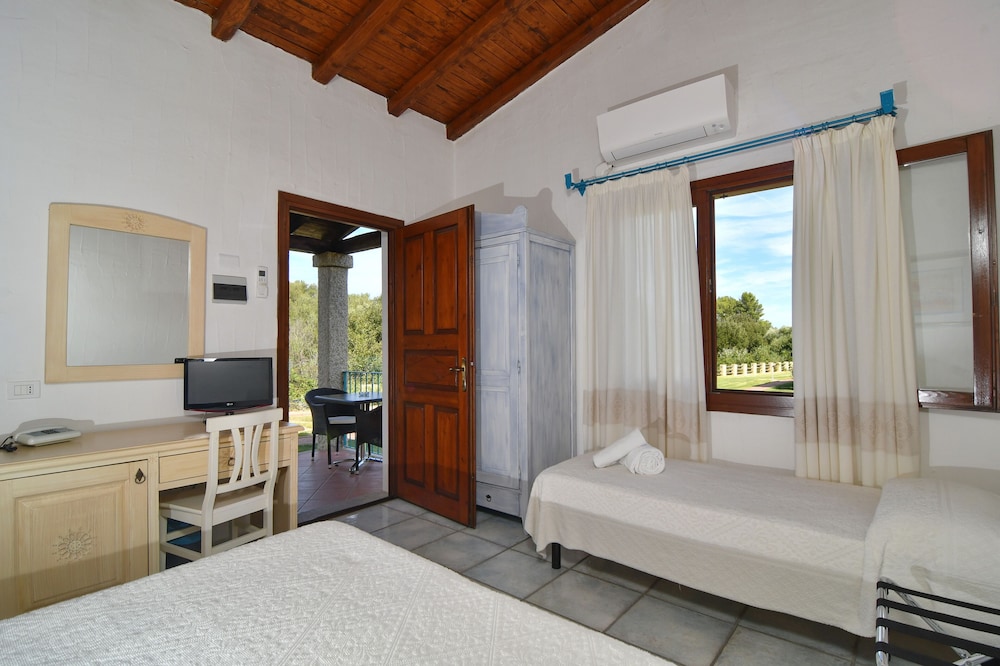 Comfort Triple Room photo 2