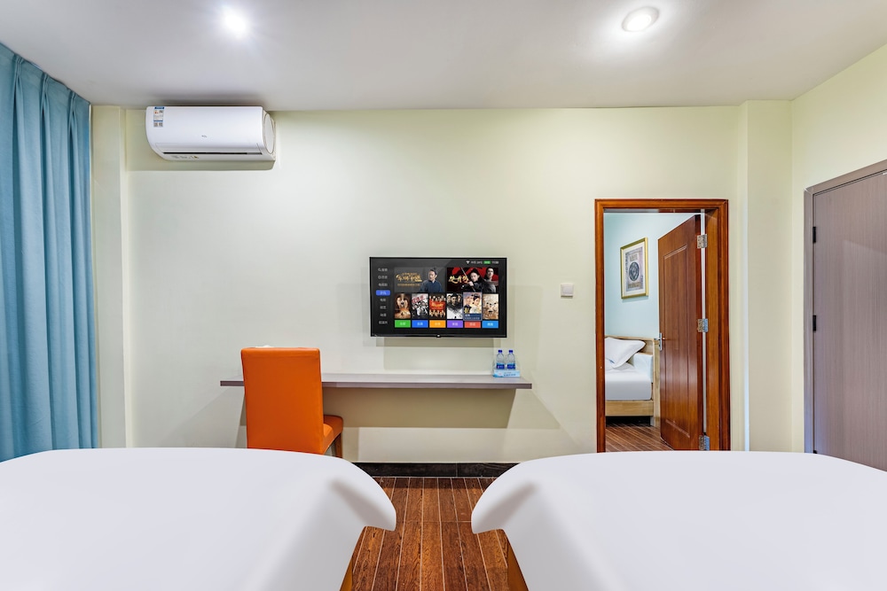 Business Suite photo 3