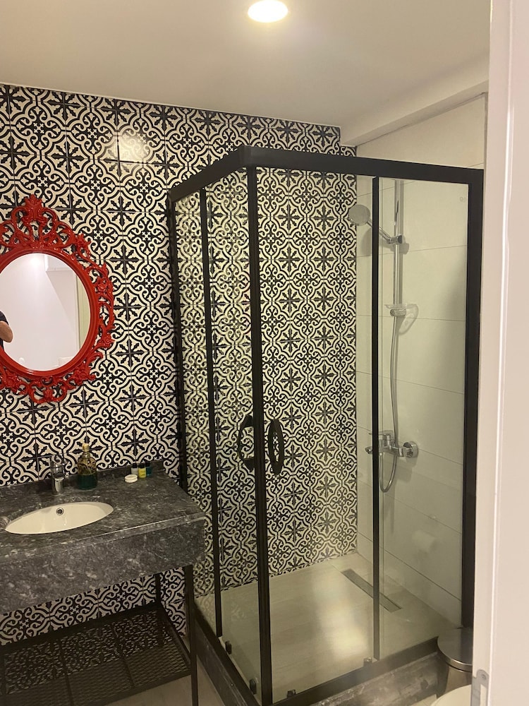 Standard Quadruple Room - Photo 5