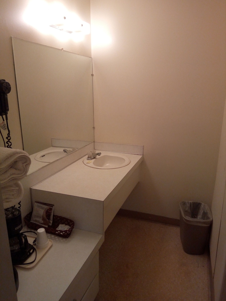 Standard Room photo 2