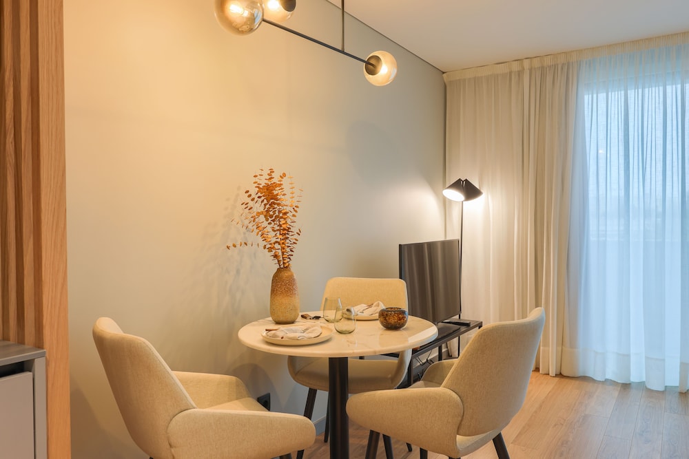 Family Apartment - Photo 3