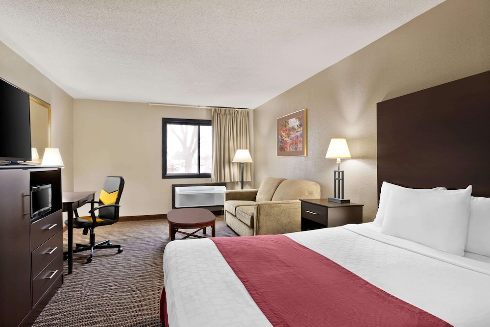 Room, 1 Queen Bed, Non Smoking photo 1