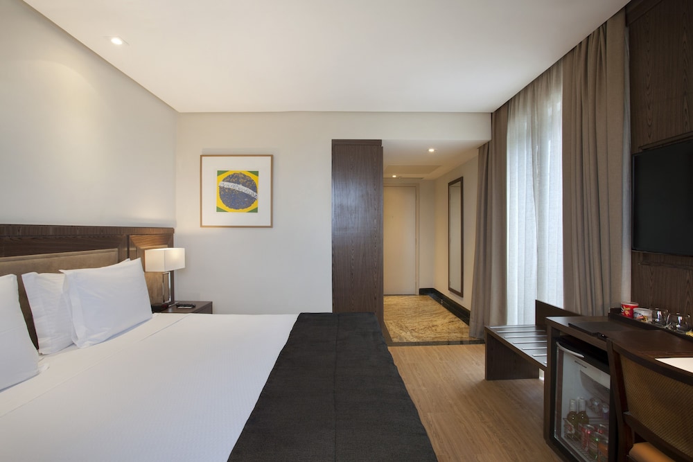 Deluxe Room, Balcony