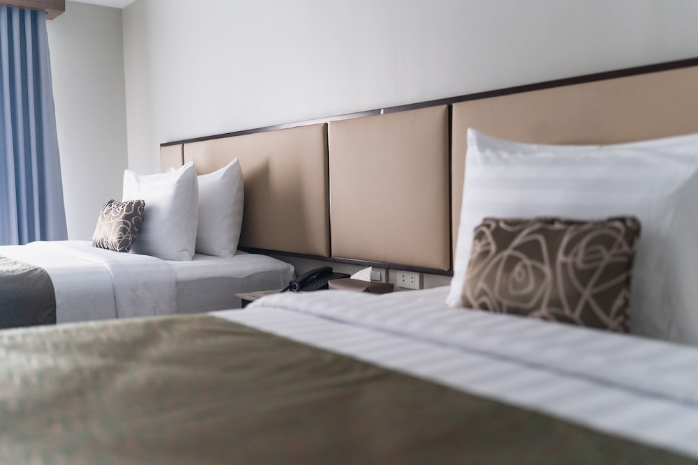 Deluxe Room, 2 Double Beds, Pool View - Photo 2