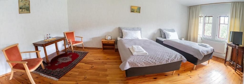 Standard Twin Room, Garden View photo 2