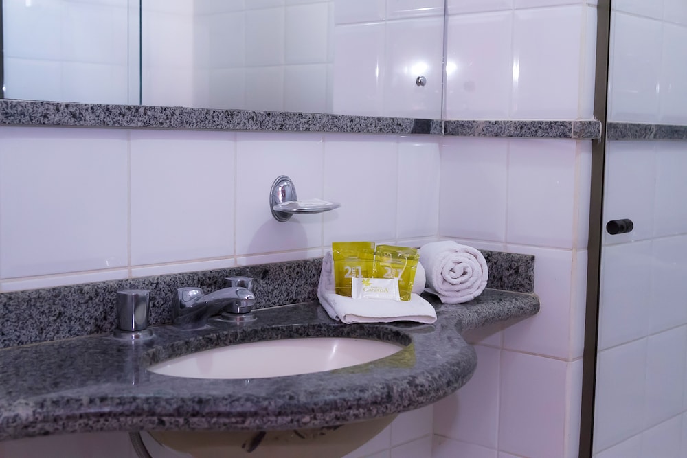 Traditional Double Room Single Use photo 3