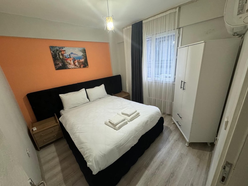 Luxury Apartment, City View