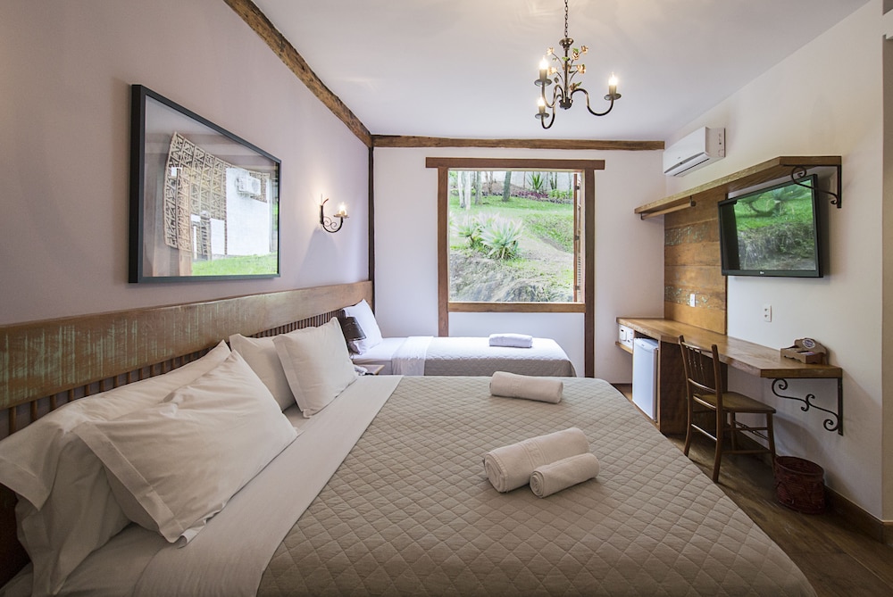 Superior Triple Room photo 3