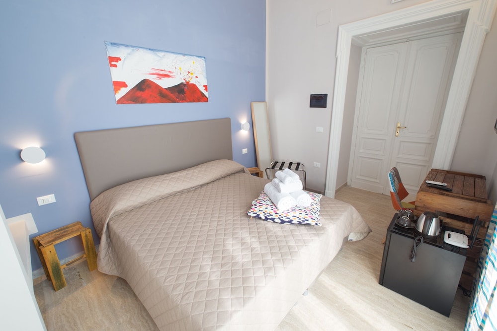 Superior Room, City View, Annex Building (Pzza Bovio)