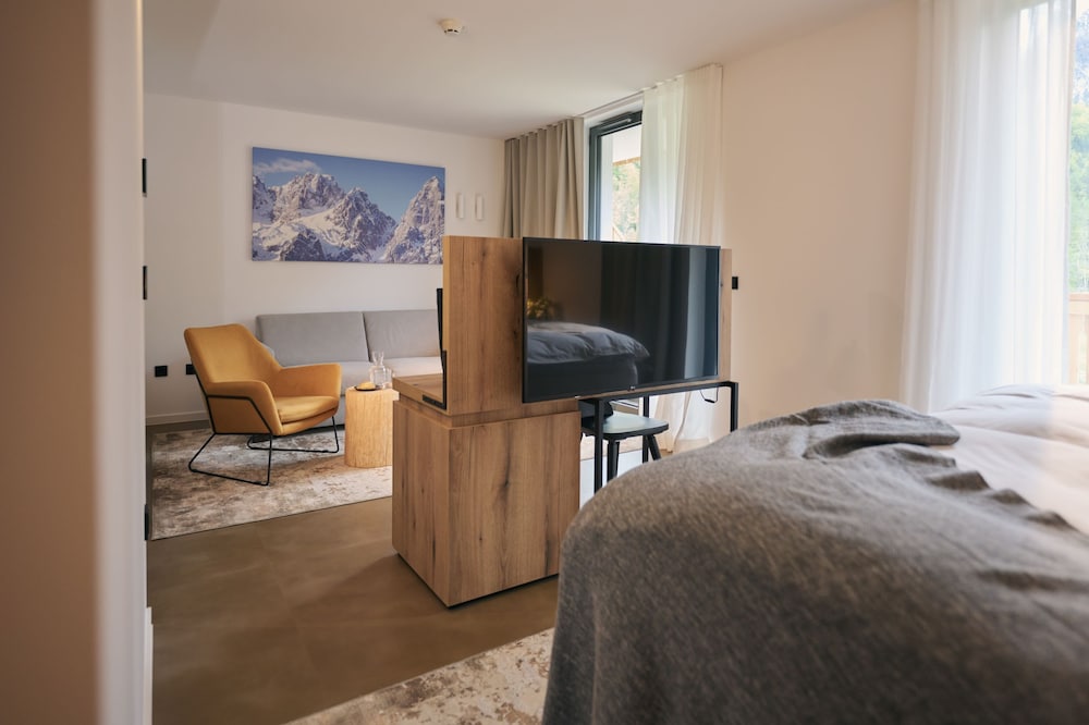 Standard Double or Twin Room, Mountain View