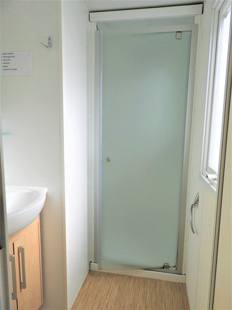 Family Mobile Home, Multiple Beds, Non Smoking (131) photo 2