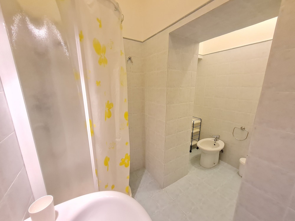 Junior Room, 1 Bedroom, Non Smoking, Private Bathroom photo 3