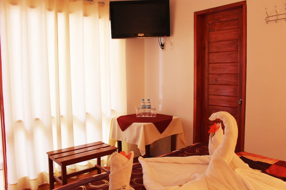 Single Room, 1 Twin Bed, Private Bathroom photo 2
