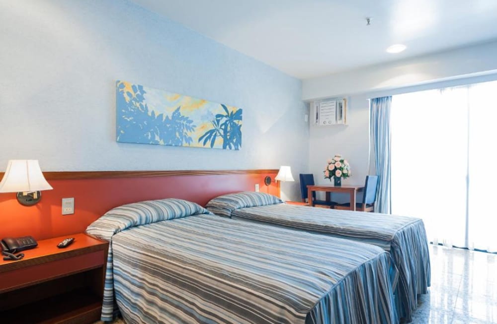 Deluxe Room, 1 Queen Bed