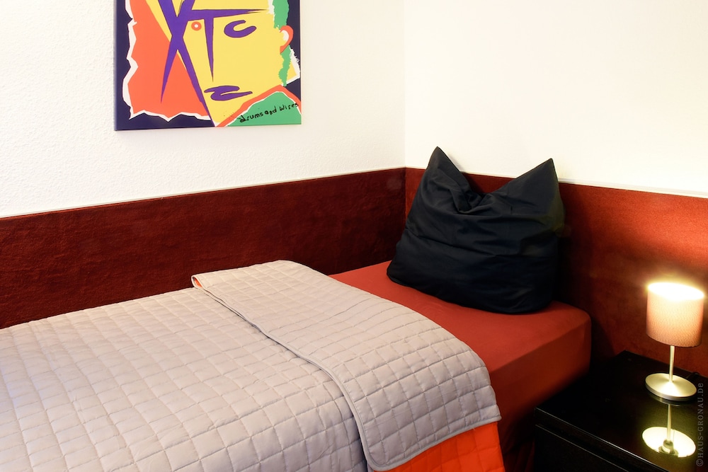 Apartment (C) photo 3