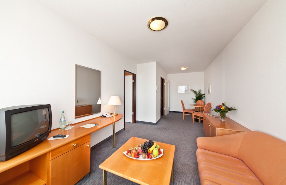 Triple Room with Kitchenette - Photo 13