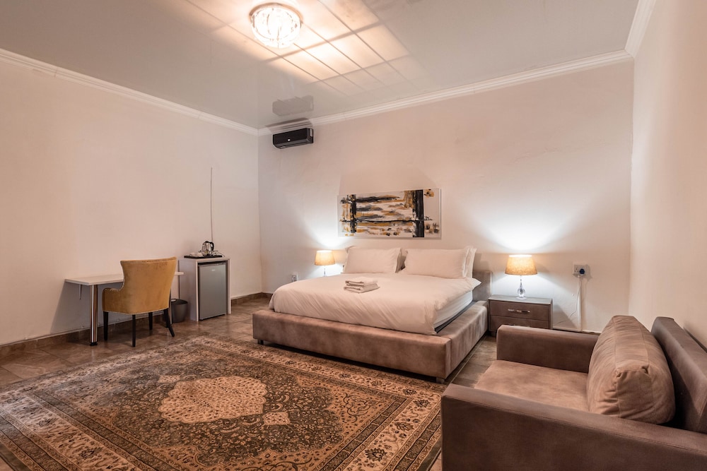 Luxury Double Room, 1 King Bed photo 2