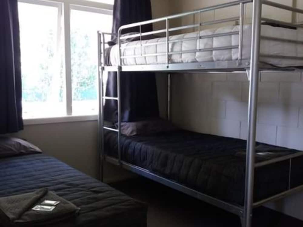Motel - Ground floor One Bedroom photo 3