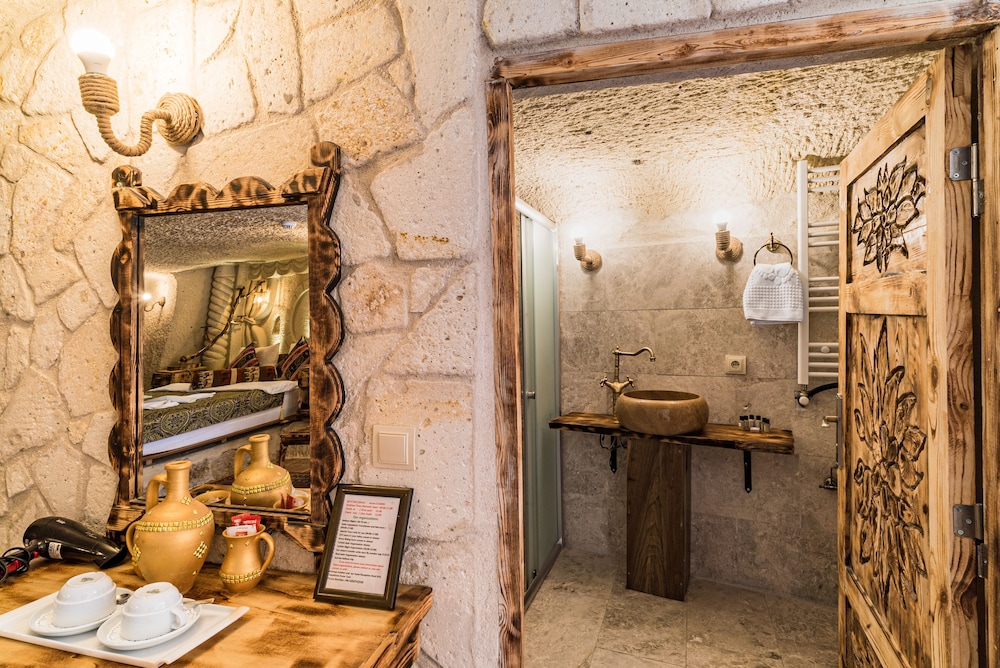 Honeymoon Room (Alesta) - Photo 66