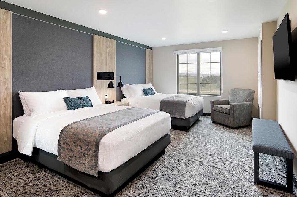 Suite, 2 Queen Beds, Balcony