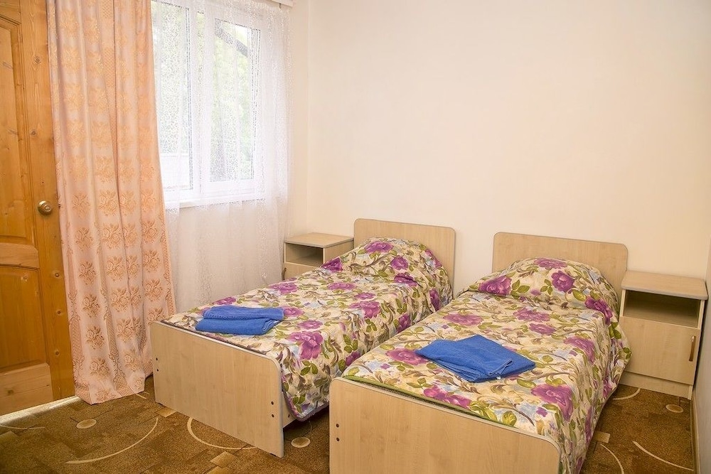 Standard Double or Twin Room (Cottage #7) photo 1