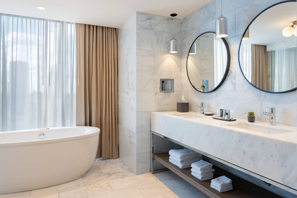 Presidential Suite, 1 King Bed with Sofa bed, Balcony, Harbor View