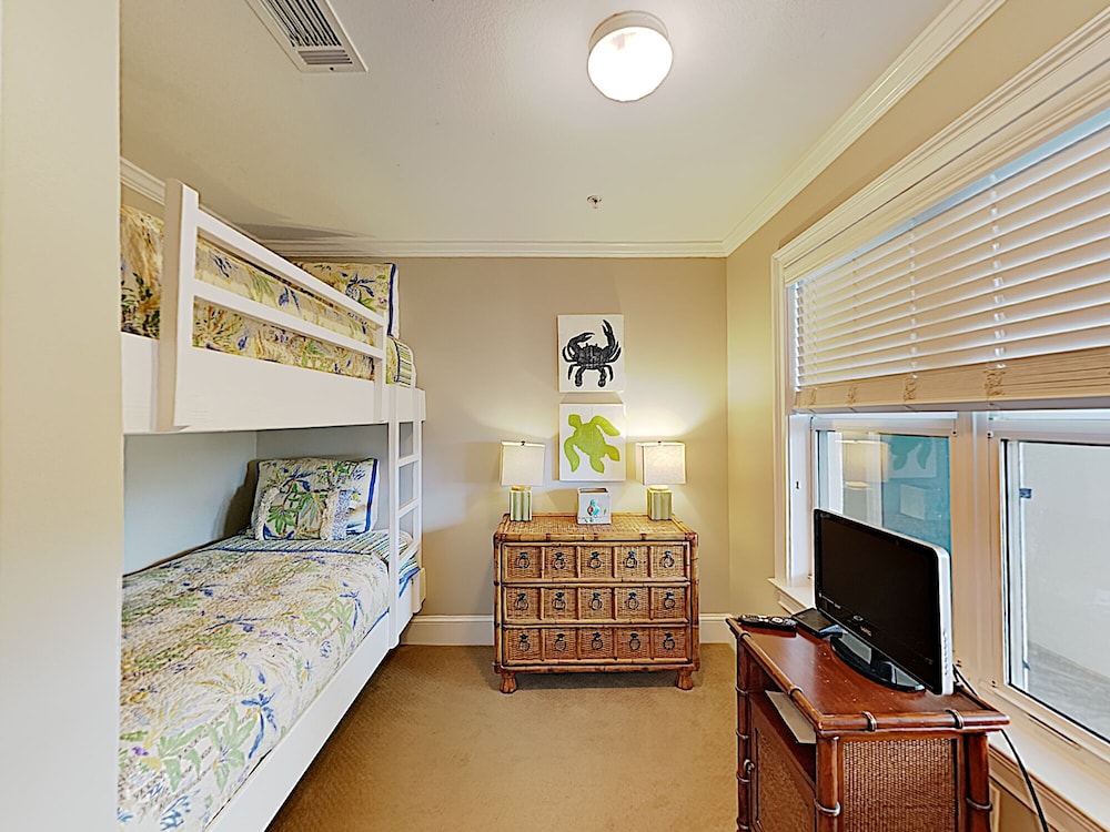 Condo, Multiple Beds, Balcony, Ocean View (#303 - No Pets)