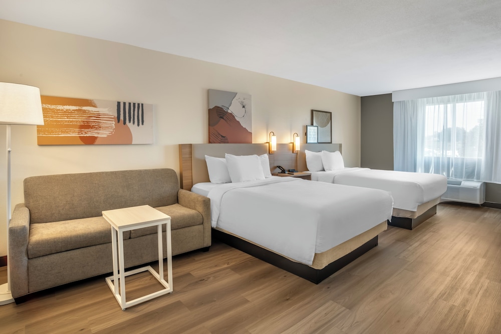 Room, Multiple Beds photo 1