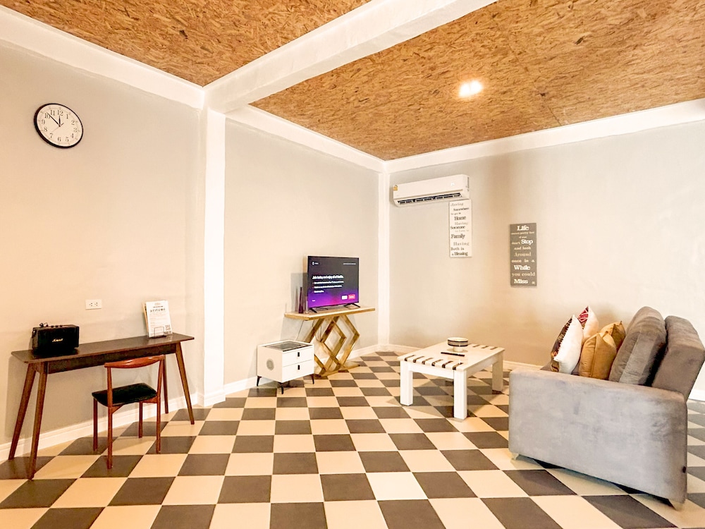 Family Suite - Photo 5