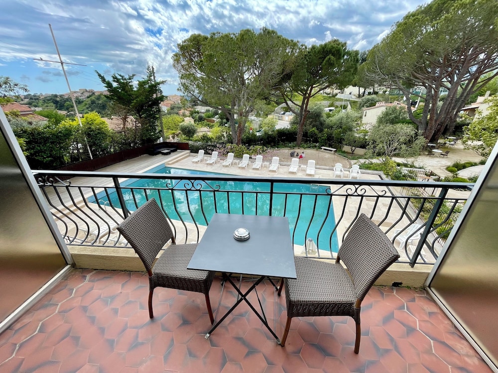 Chambre Double vue Piscine - Photo 6