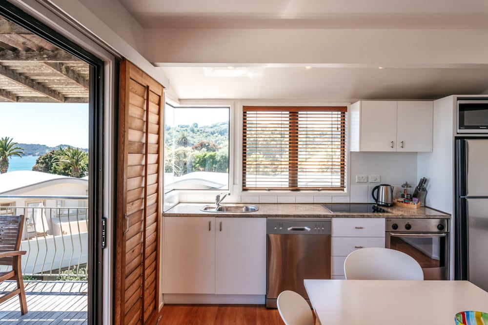 Two Bedroom Apartment with Ocean View - Photo 7