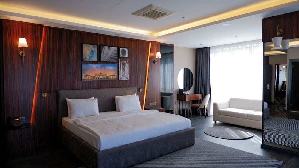 Junior Suite, 1 Double Bed with Sofa bed, Sea View photo 1
