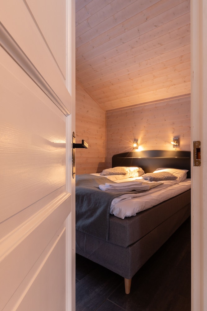 Superior Cabin