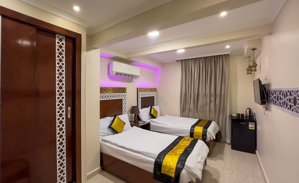 Comfort Twin Room, 2 Twin Beds, City View photo 1