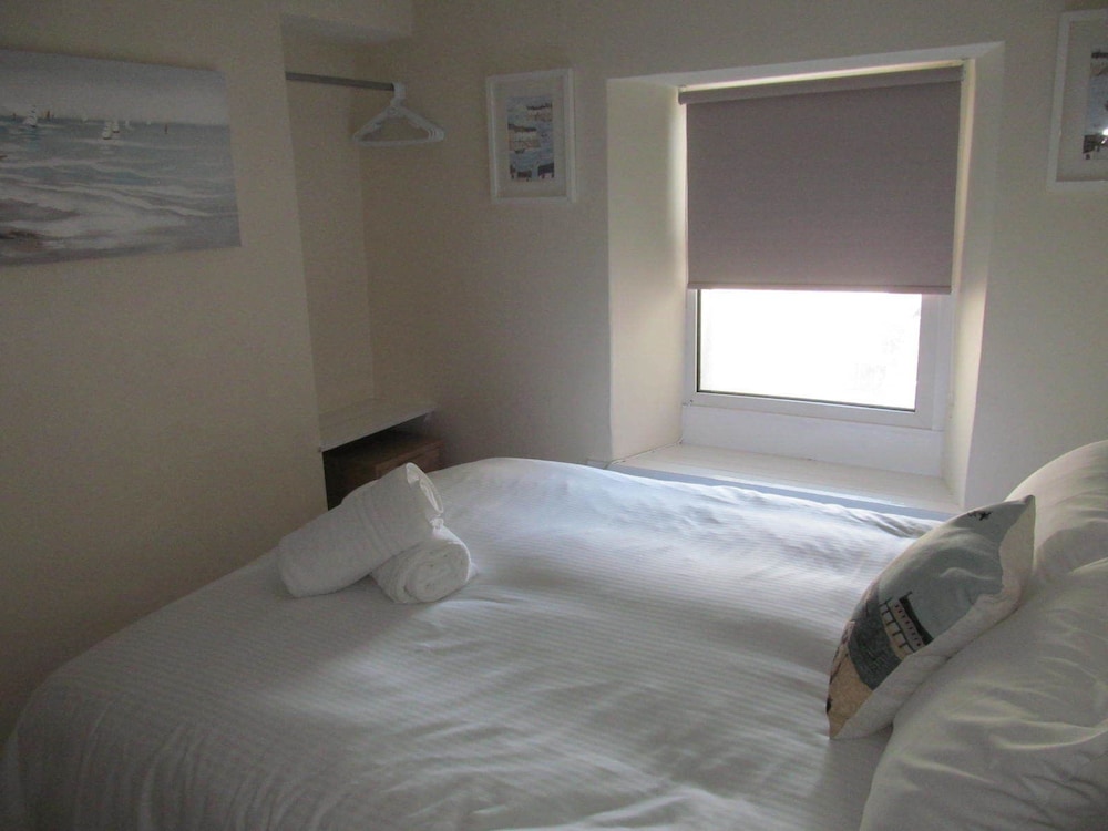Double Or Twin Room photo 2