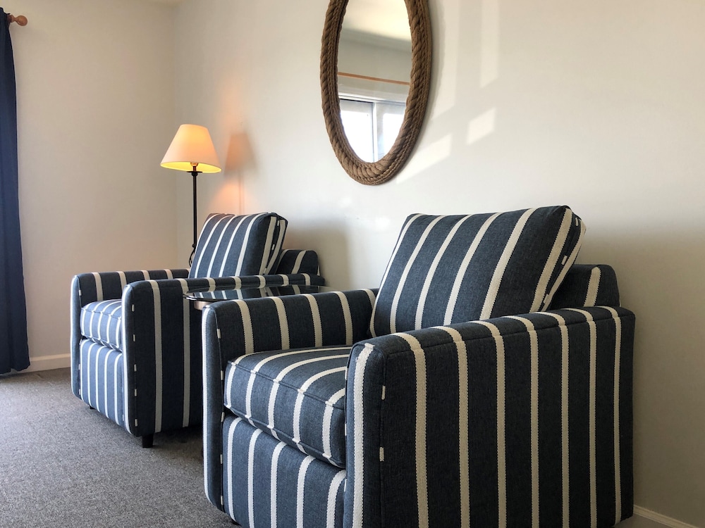 Standard Room photo 2