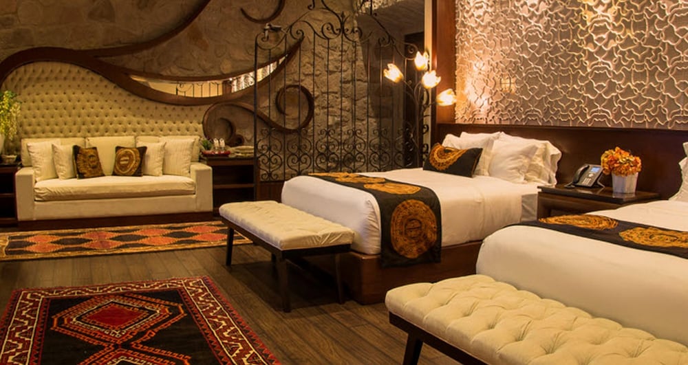 Luxury Room photo 2