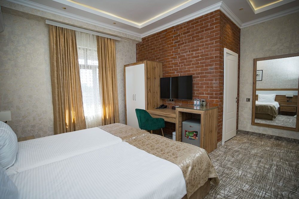 Standard Twin Room photo 1