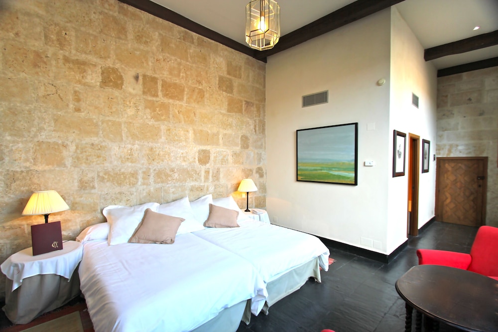 Deluxe Single Room photo 3