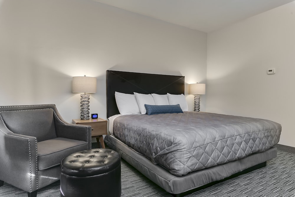Traditional Room, 1 King Bed