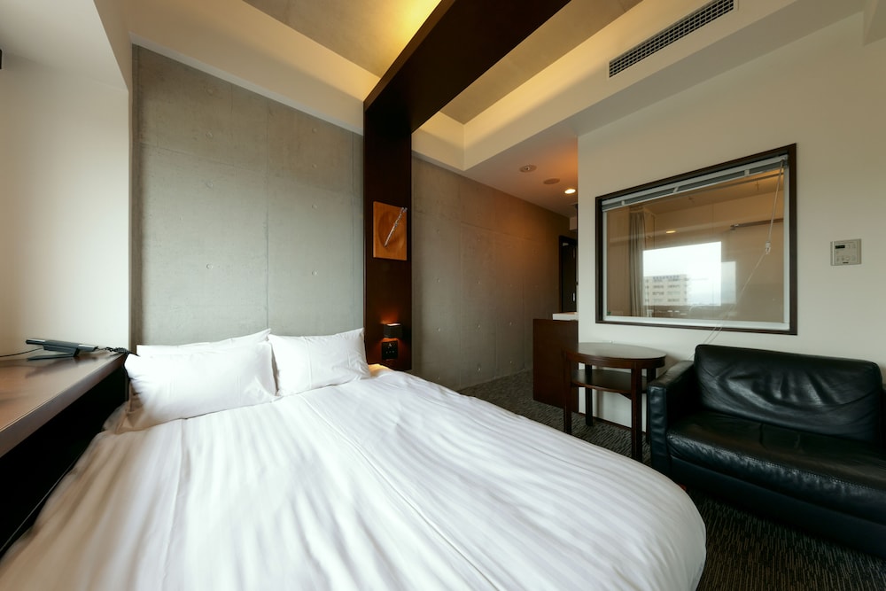 Economy Double Room, Non Smoking (Charge from 3 years old)